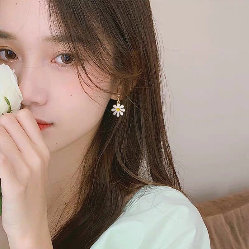 [ACKER] Anting Bunga Daisy Untuk Wanita