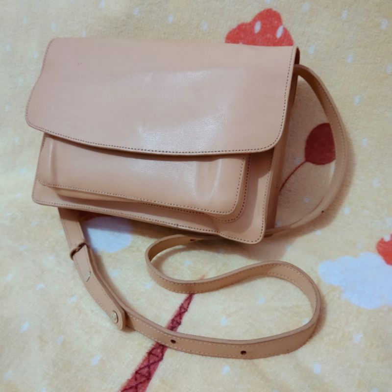 Sling Bag / Preloved Bag (Le Junev)