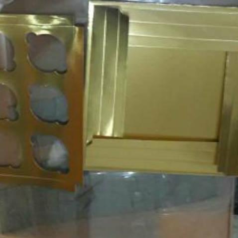 

➫ Box Cupcake isi 9 GOLD 25x25x12 cm Kotak Mika Donat Dus Kue Kardus Emas Muffin Cake Pudding Karton ✤