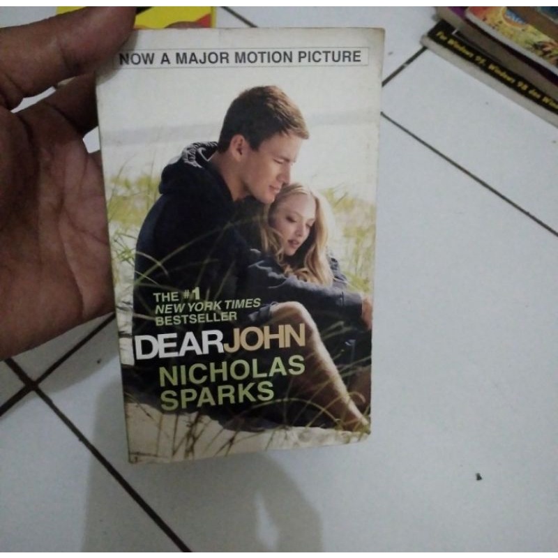 

BUKU NOW A MAJOR MOTION PICTURE DEARJOHN NICHOLAS SPARKS