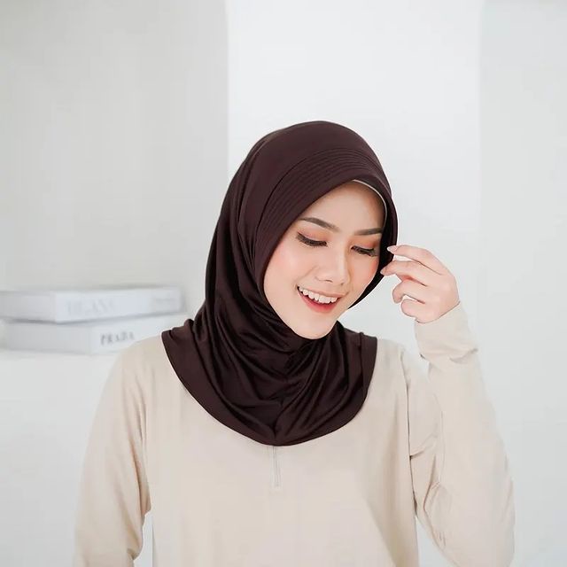 Bergo instan sport / jilbab instan olahraga / Bergo Jersey-Coklat pramuka