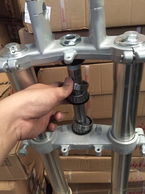 Shock depan  usd klx trail 150 + bering