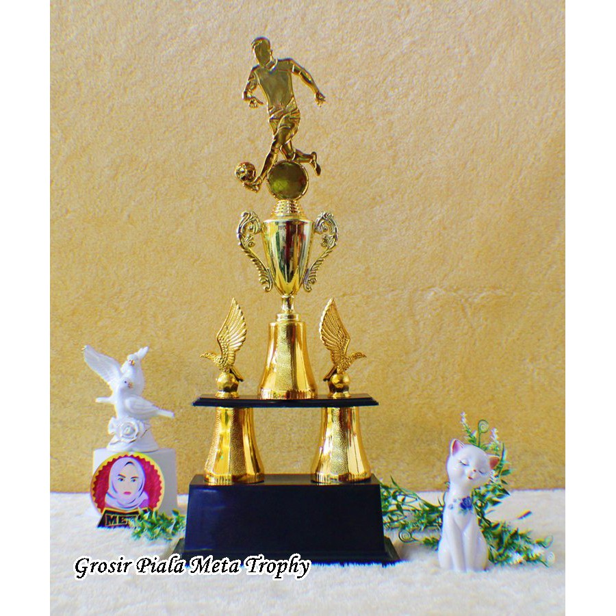 Piala Juara 123 MURAH Olahraga Sepak Bola Futsal Volly Takraw Basket Cup Kecil KAKI 2