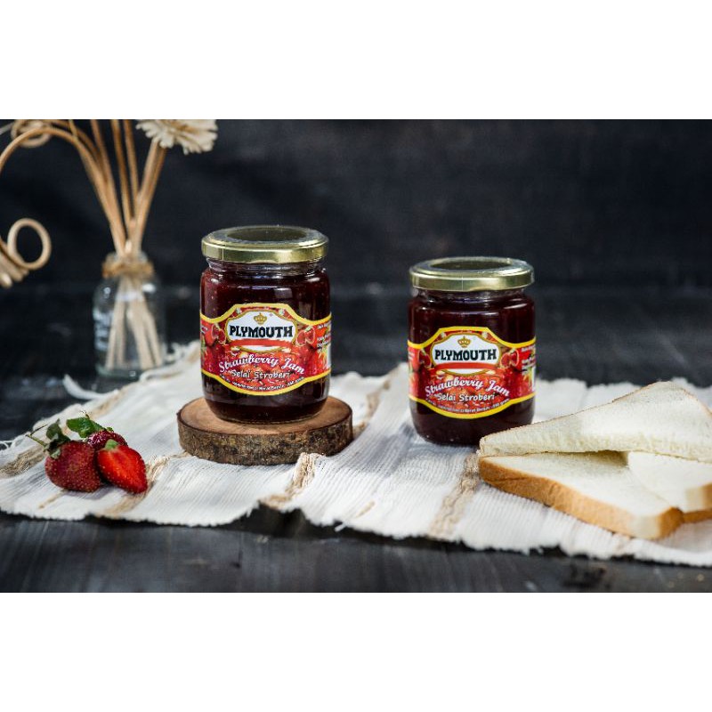 

Selai Strawberry 250gr merk Plymouth