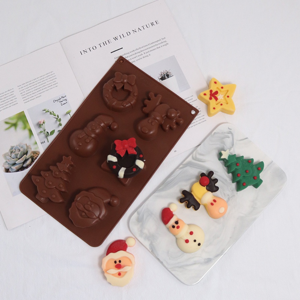 Cetakan Kue / Puding / Cokelat Diy Bentuk Pohon Natal / Rusa / Snowman Bahan Silikon Dengan 6 Lubang