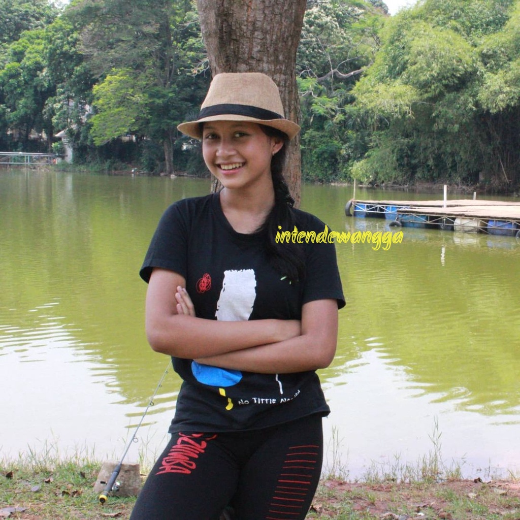 Fedora hat anyam kain/Fedora Import hat