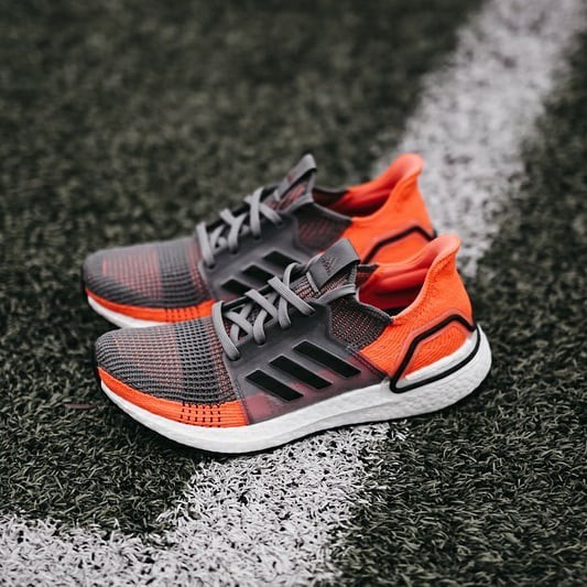 ultra boost 19 original