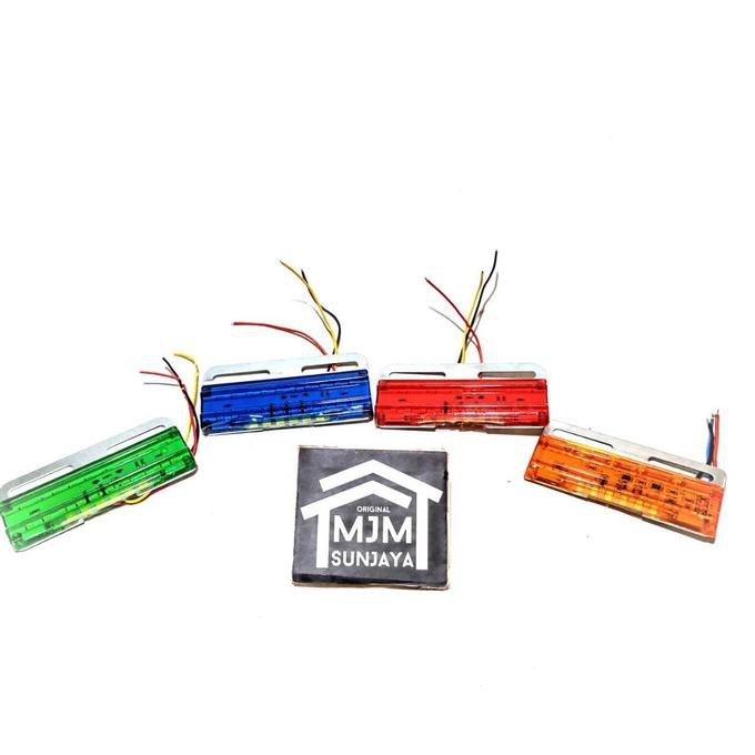 Lampu LED IP67 untuk Mobil Truk Box Variasi - Merah