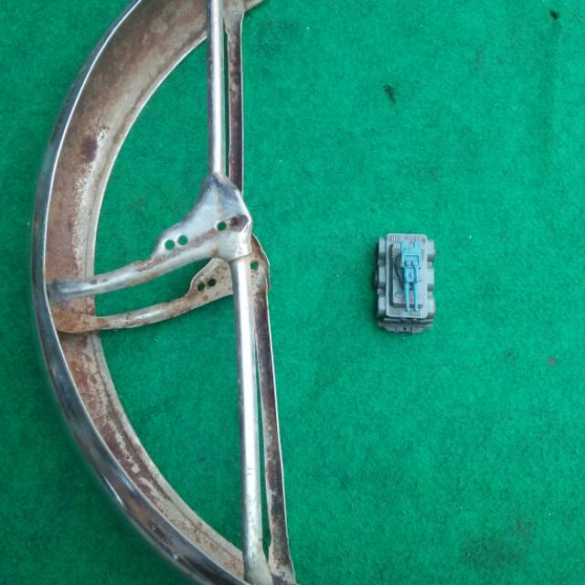 Slebor depan Suzuki a100 tua