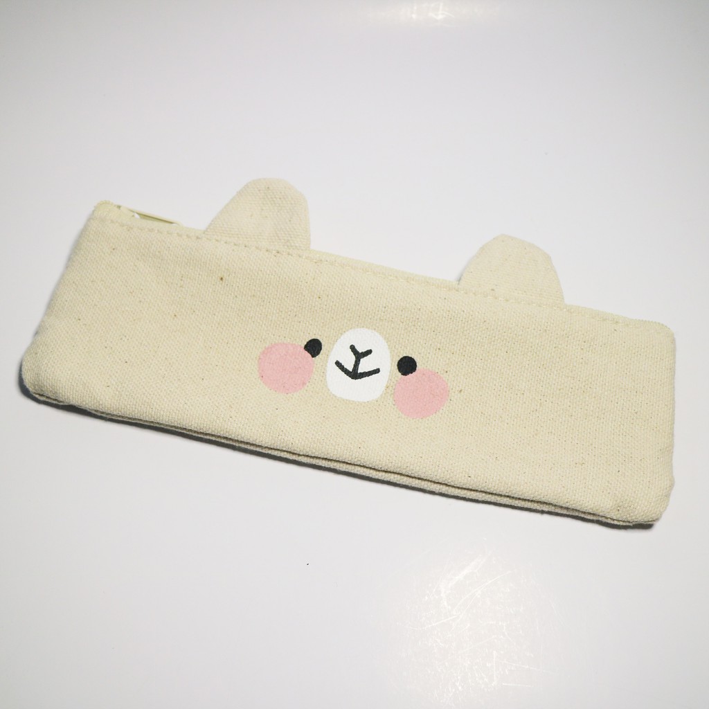 

DAISO Alpaca Pencil Case - White