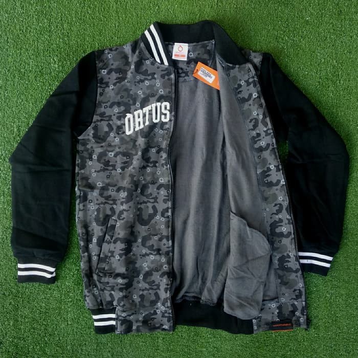 Ortuseight Varsity Camo (Jaket) - Camo Grey/Black