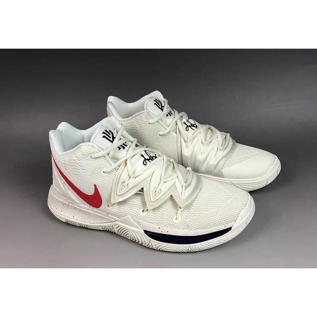 kyrie 5 uconn huskies