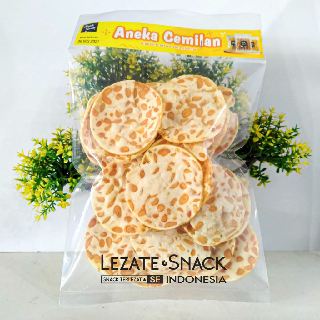 

Keripik Tempe 100gr Murah / Kripik Tempe Oven Sagu / Keripik Tempe Malang - Lezate Snack