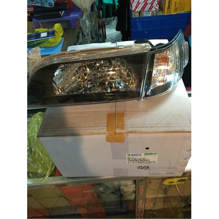 Diskon headlamp/ lampu besar/ lampu depan great corolla