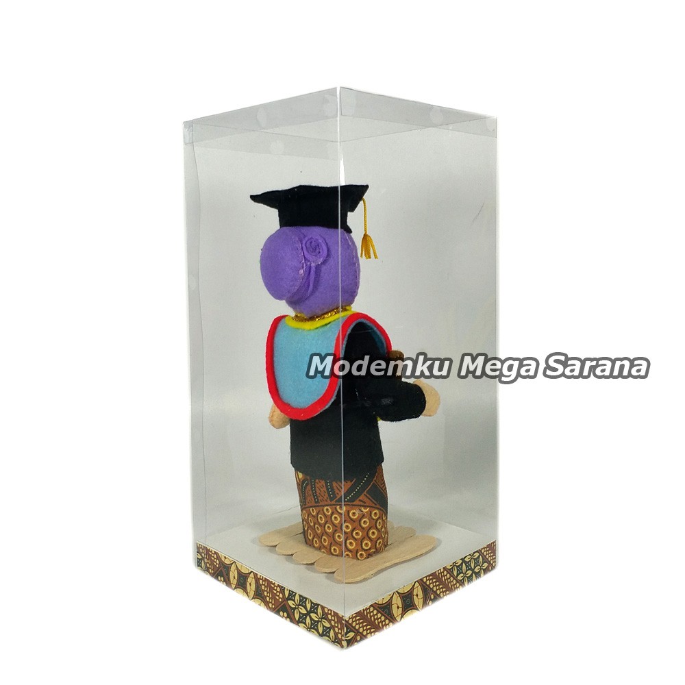 Boneka Wisuda Perempuan Jilbab FTM04 - 24x12x12 cm