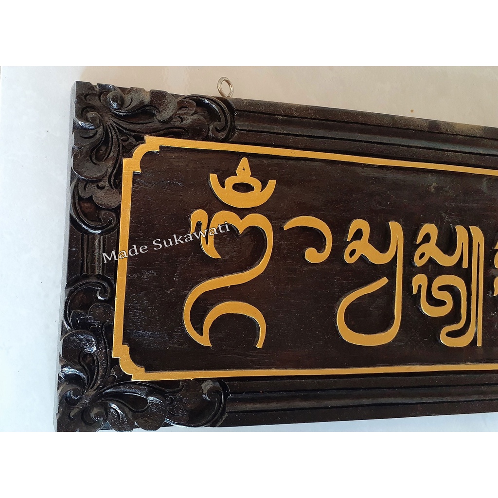 Papan nama dinding Ukir kayu persegi handmade kerajinan ukiran bali