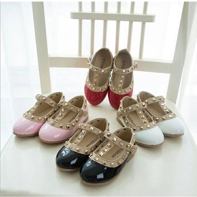Sepatu anak valentino shoes Shopee Indonesia Sepatu anak valentino shoes Shopee Indonesia