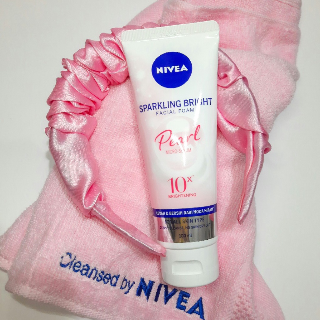 NIVEA SPARKLING BRIGHT FACIAL FOAM 100ML