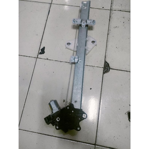 REGURATOR MOTOR POWER WINDOW HONDA CRV PRESTGE DEPAN KANAN