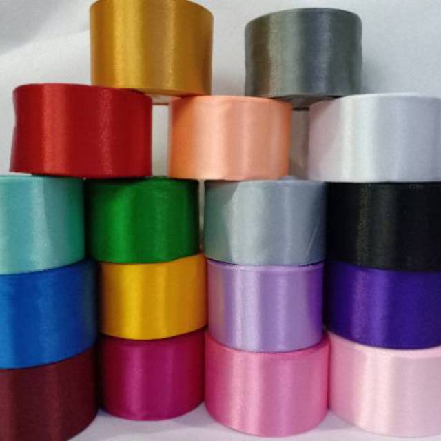 

Pita satin Besar 2 inch / 5cm per roll Pita satin Pita kado Pita Buncket Bunga