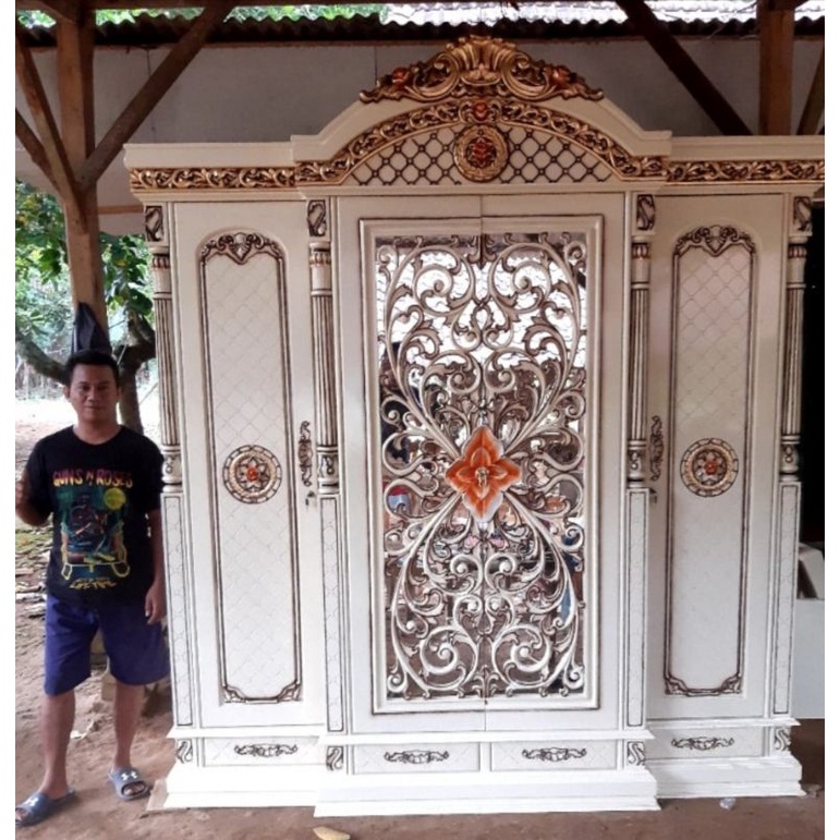 lemari pakaian jati 4 Pintu/Lemari jati mewah