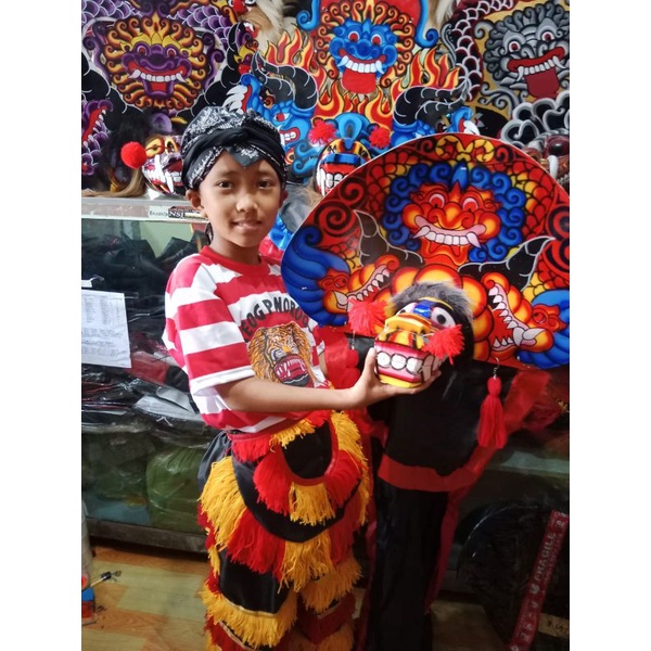 Barongan kayu fullset murah(barongan ukur 4,kaos,celana barong,embyong,udeng) SD kelas 1 sampai kelas 4