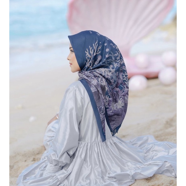 Buttonscarves x Disney The Little Mermaid - Deep Ocean