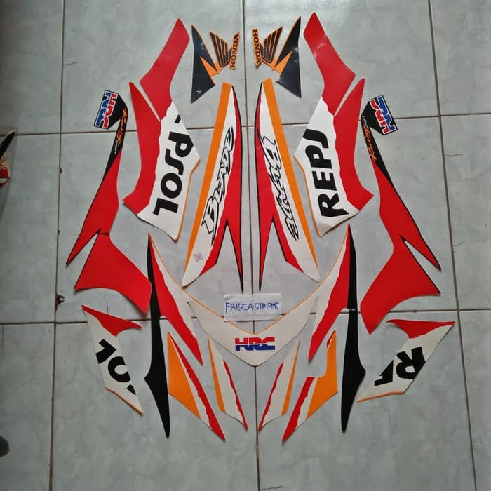striping blade repsol 2011