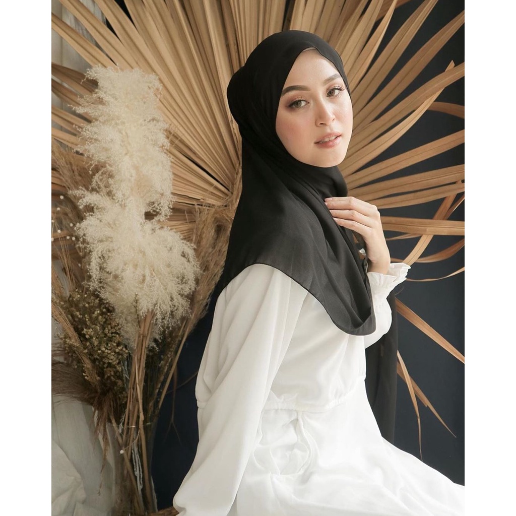 Jilbab Pashmina Diamond Crepe / Krudung Hijab Pasmina Sabyan Jahit Tepi Premium Jumbo 180x75 Part 1-BLACK