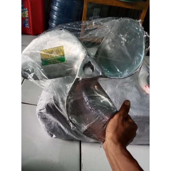 BALING BALING KIPAS PERAHU DAUN 3.MERK MAHKOTA SUPER