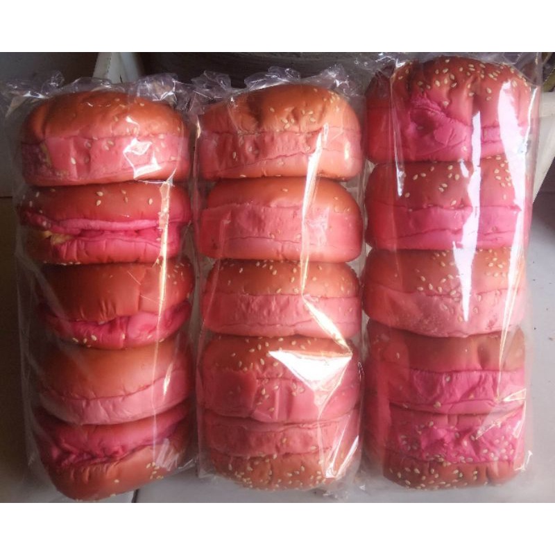 

roti burger besar merah