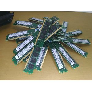RAM komputer DDR3  4GB PC 10600 Bergaransi