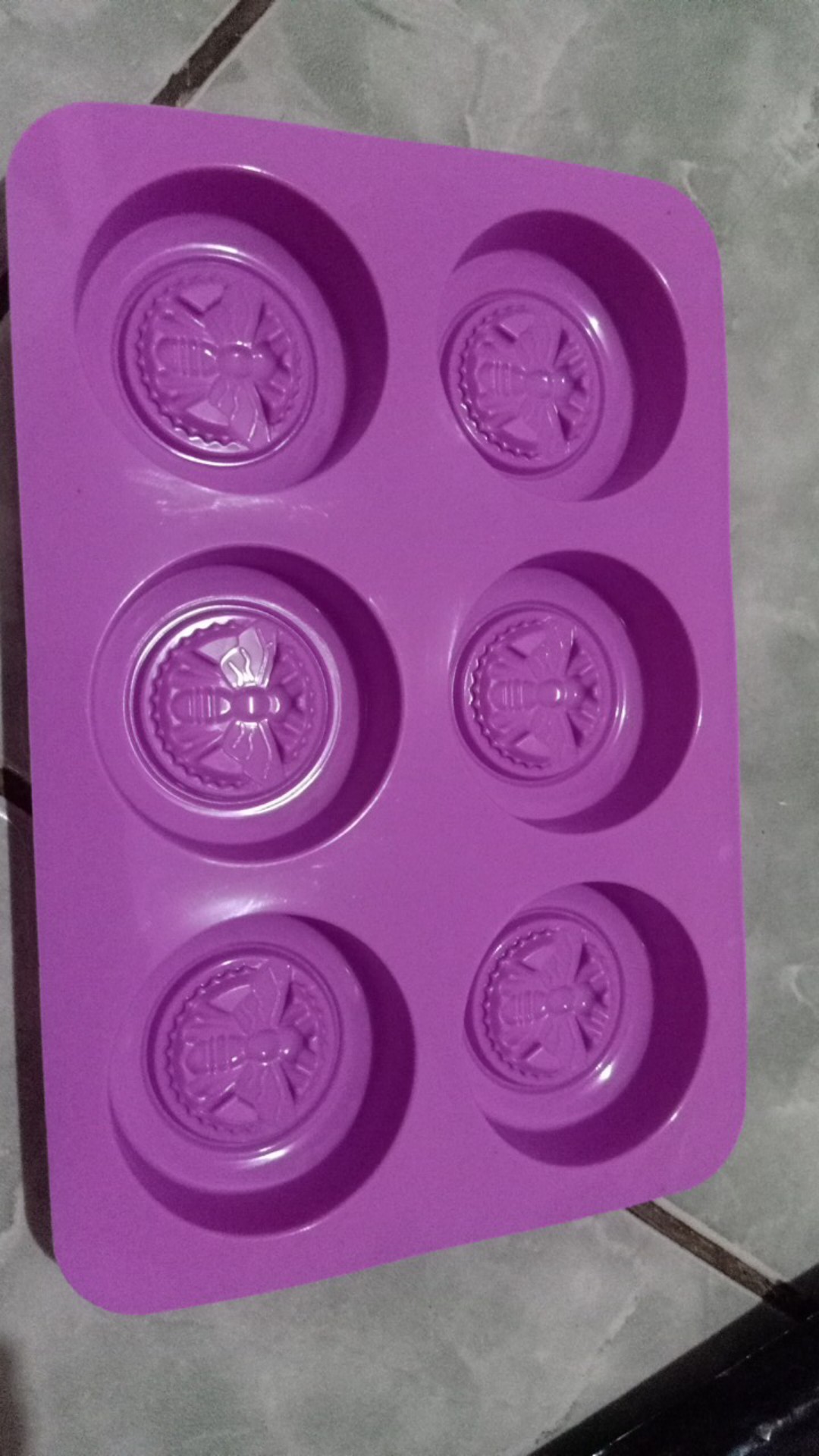 Cetakan Sabun Soap Es Silikon Lebah Bee Flower Bulat 6 Lubang Cavity