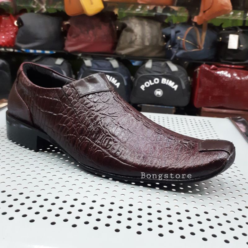 sepatu pantofel pria formal kulit asli lancip berkualitas premium