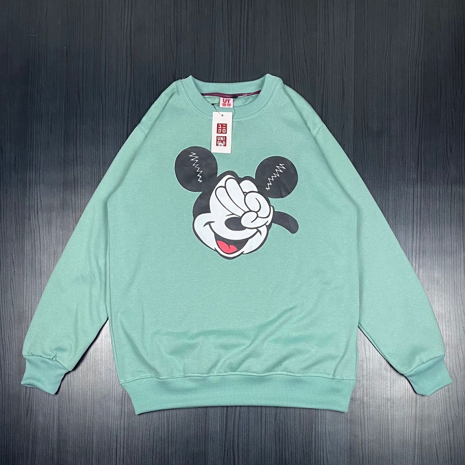 crewneck micky uniqlo UNISEX-Hijau Mint