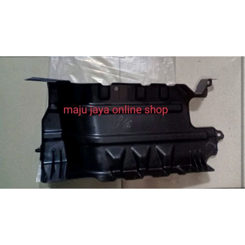 Cover Engine Tengah Ertiga 2012-2017 Ori
