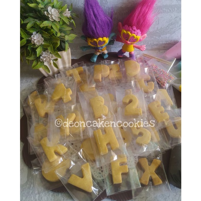 

cookies huruf/angka polos untuk DIY cookies