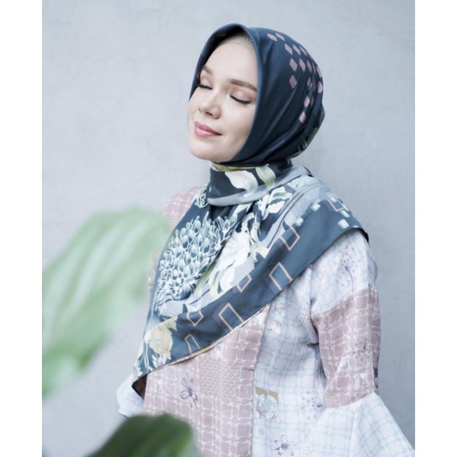 ❣New❣ Dianta Scarf Ria Miranda X Dewi Sandra  Elea Series