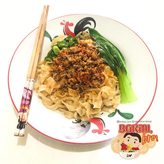 

Terlaris# (Bro Kitchen) Bakmi Bro, Mie Lebar Mala Frozen Noodle Homemade (Babi)