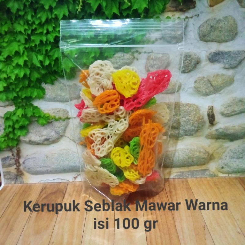 

KERUPUK SEBLAK MAWAR WARNA WARNI..ISI 100 GR