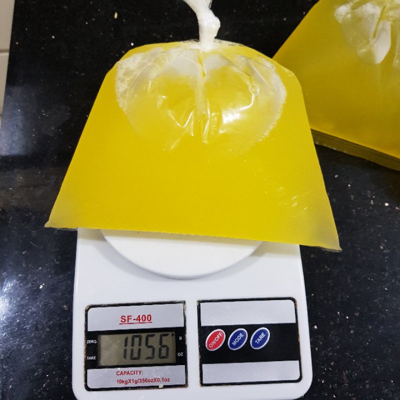 

DM - TELUR PUTIH MENTAH FRESH 1 KG / BEKU TANPA PENGAWET / PRODUK TIAP HARI