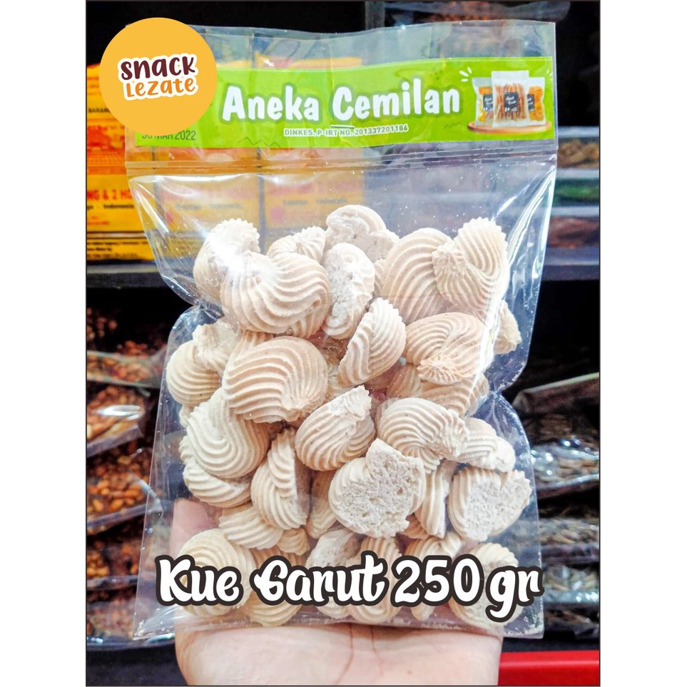 

Kue Sagu 250gr Kue Semprit Jadul / Kue Garut / Kue Semprit Murah / Kue Sagu Keju Lezate Snack