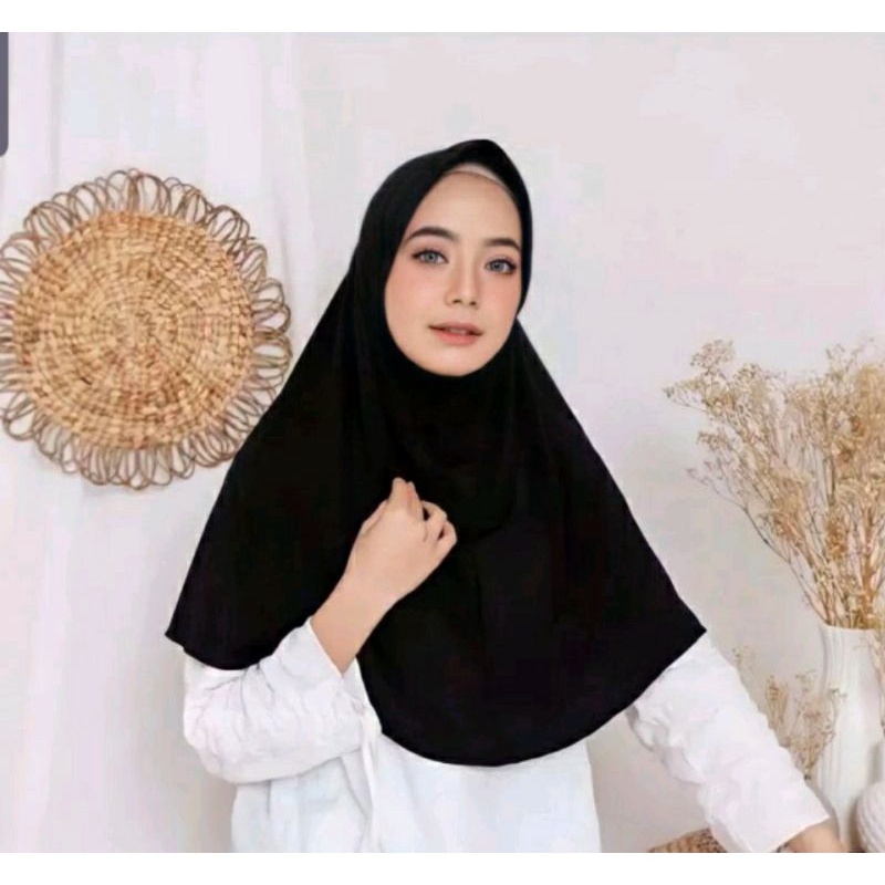 Bergo sport / hijab olahraga /menutup dada