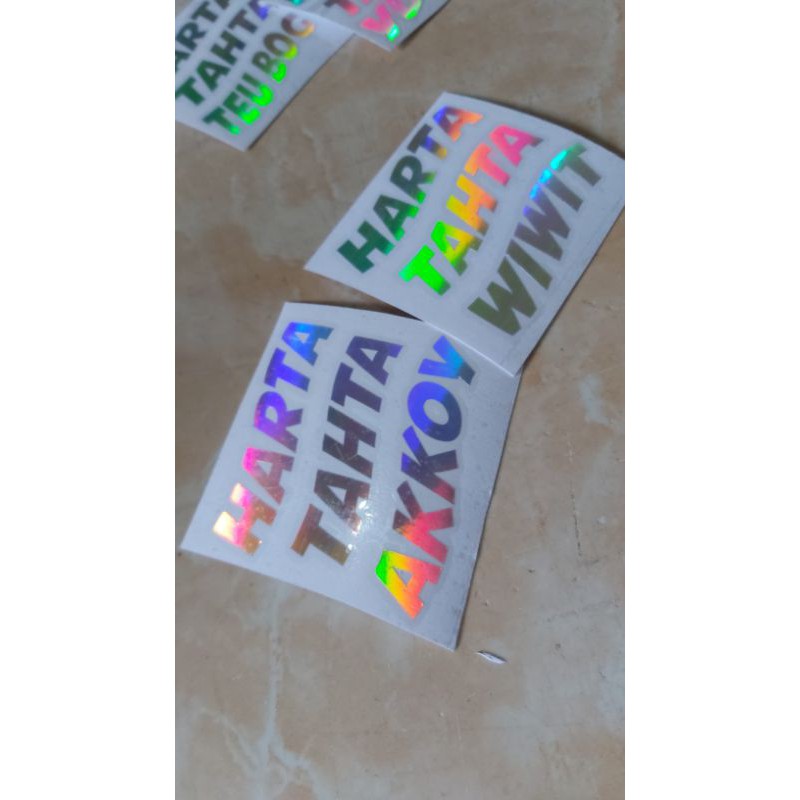 

Stiker Harta Tahta Costume/Sticker Hologram Costume