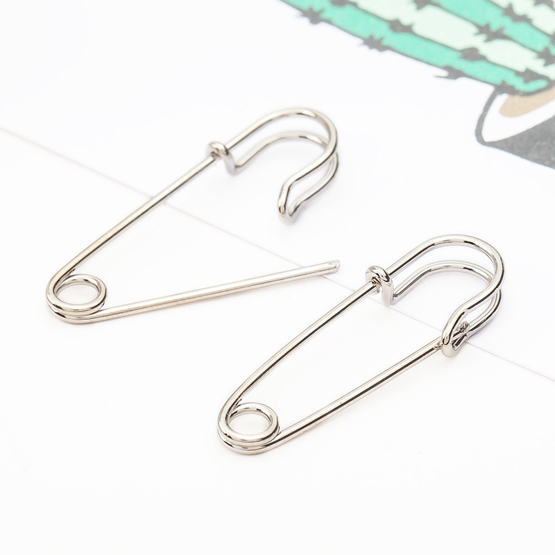 Anting Tusuk Hoop Bentuk Peniti Warna Emas/Silver/Hitam