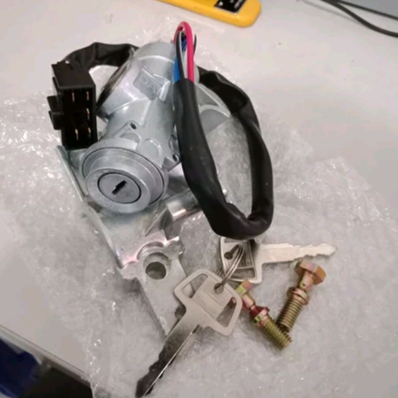 KUNCI KONTAK STARTER SWITCH IGNITION ASSY MITSUBISHI L300 L038 L039