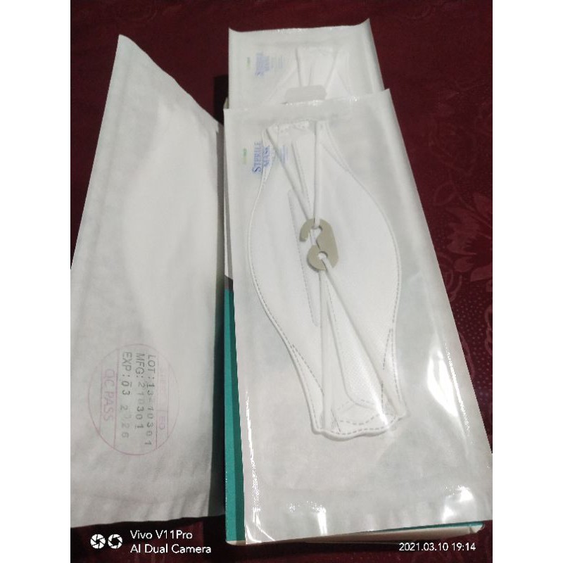 MASKER HITS MURAH KF-94 SAFELOCK