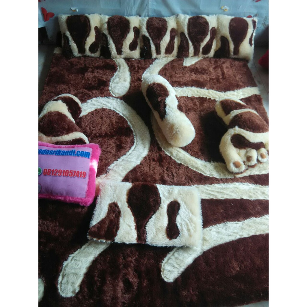 Karpet Fullset Motif Abstrak