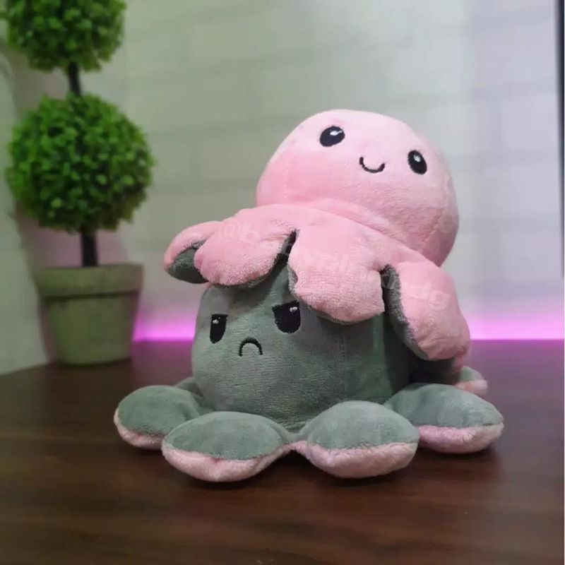 reversible boneka octopus doll 2in1