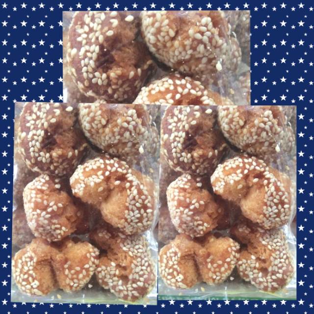

Kue ketawa khas medan